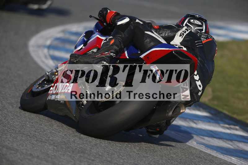 /Archiv-2024/02 29.01.-02.02.2024 Moto Center Thun Jerez/Gruppe gruen-green/backside